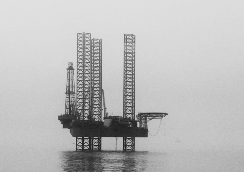 EPS-Support-Provides-Oil-&-Gas-Consulting-Services